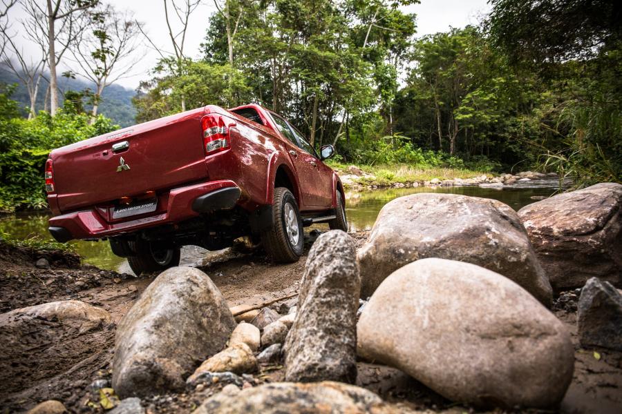  Mitsubishi L200 Triton Sport 2016 года  (LA) (фото 28 из 30)
